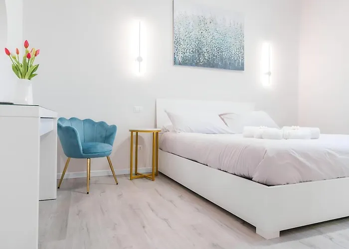 Apartment 10 Min From Termini Sisters Cozy Rom