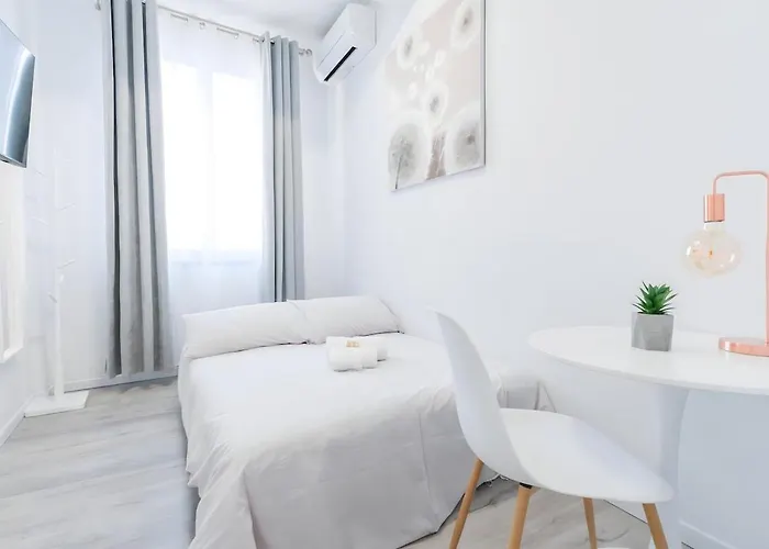 10 Min From Termini Sisters Cozy