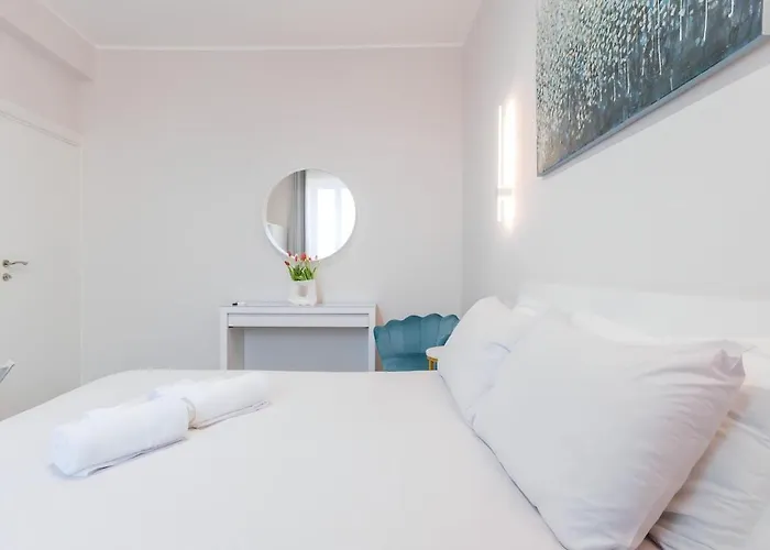 Apartment 10 Min From Termini Sisters Cozy *