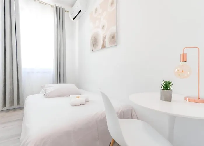 Apartment 10 Min From Termini Sisters Cozy Rom